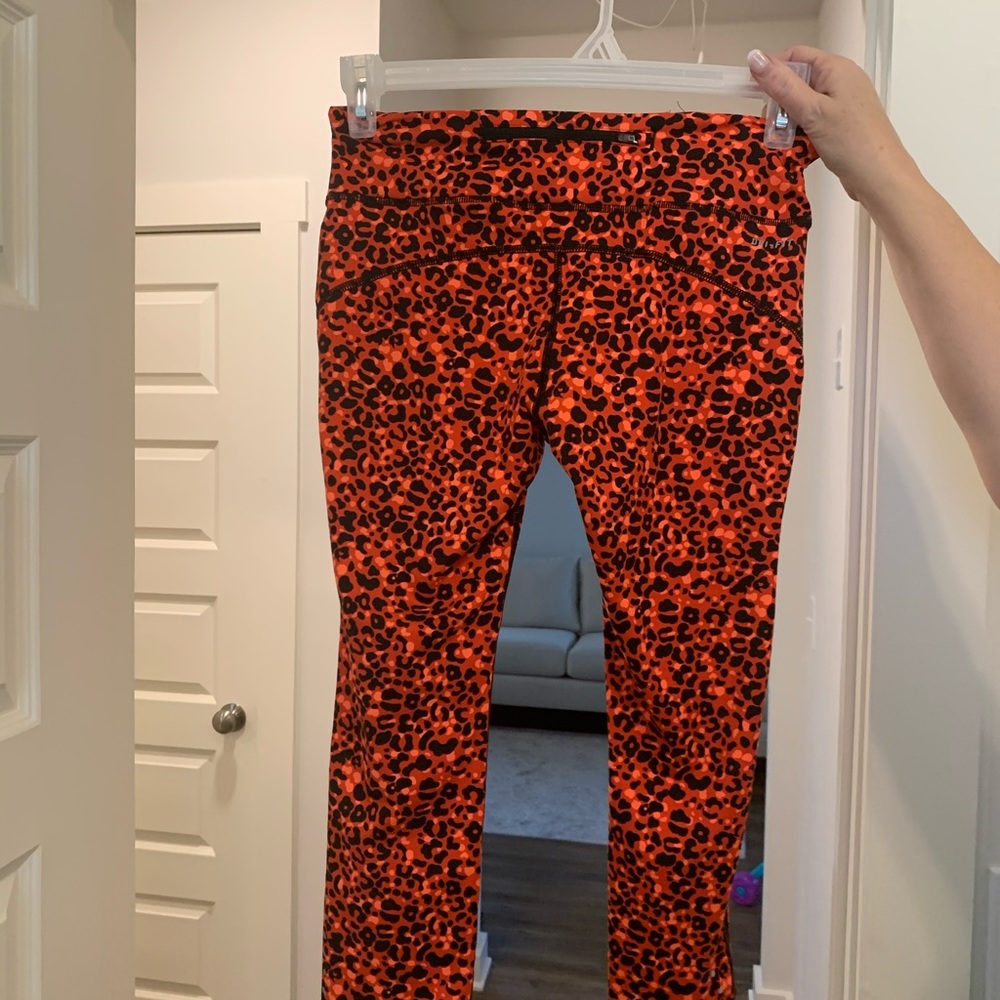 Exercise pants - Picture 2 of 4